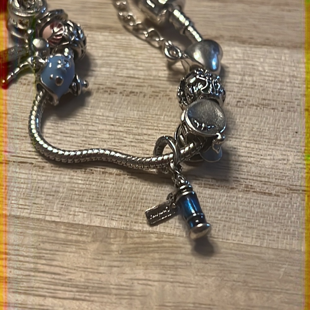 Alice in Wonderland Charm Bracelet - Picture 6 of 7